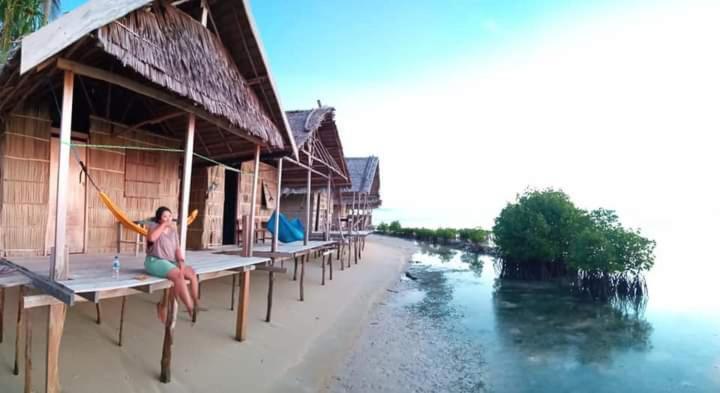 Mawar Homestay Besir Zewnętrze zdjęcie